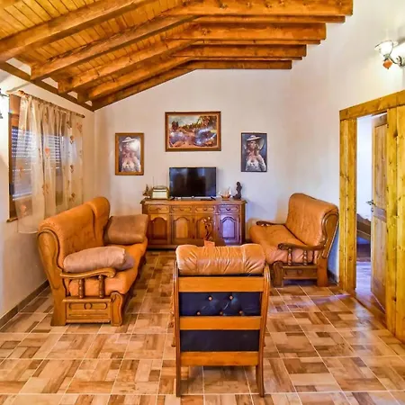 Anita 2 Mit Pool By Interhome Prázdninový dům *